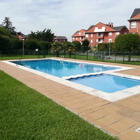 Con Piscina *