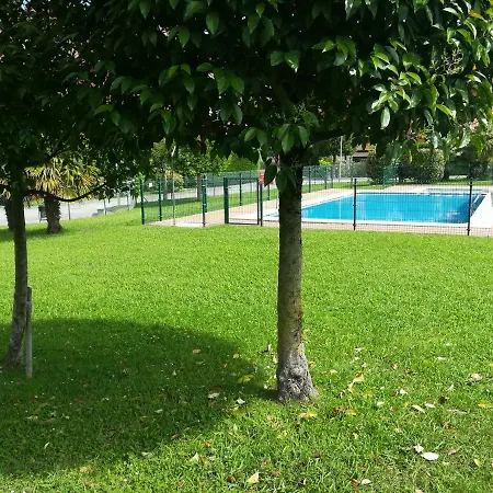 Con Piscina Апартаменты